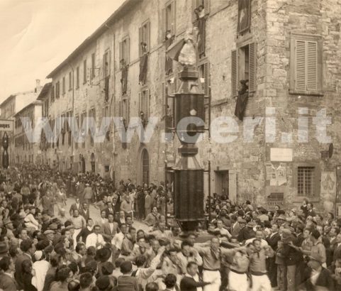 1953