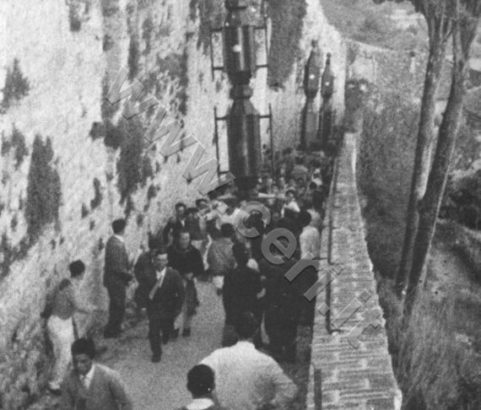 1957